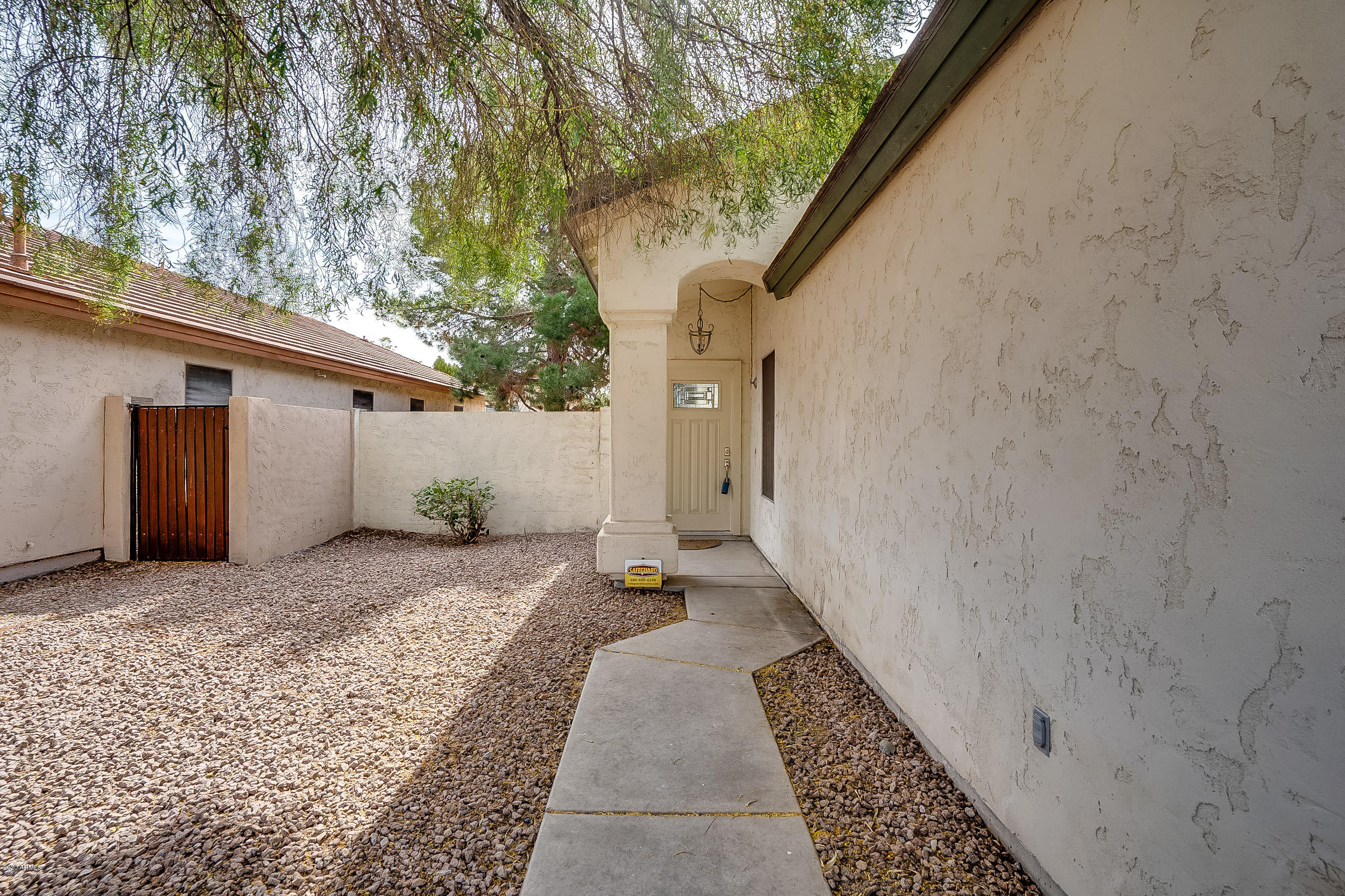 6471 West Escuda Road Glendale, AZ 85308 - Photo 4 of 36 Escuda-4