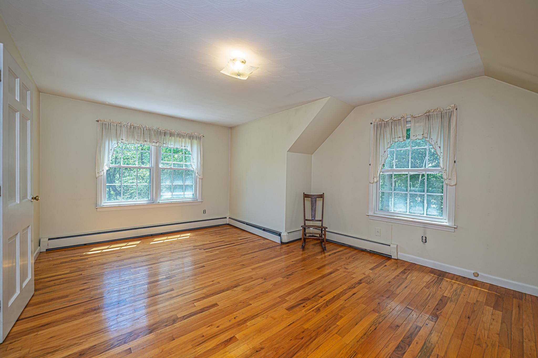 7 Squamscott Road Stratham, NH 03885 - Photo 31 of 46