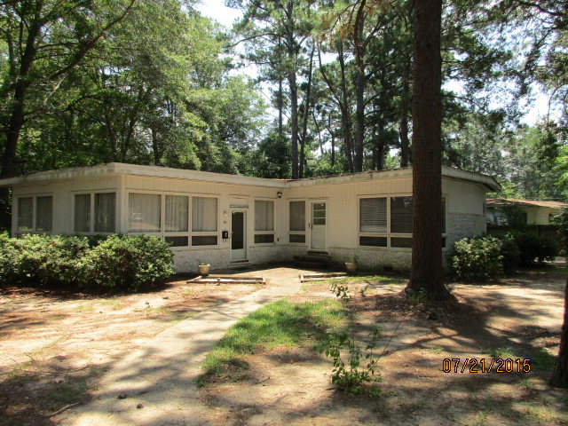 105 Colonial Avenue Dothan, AL 36301 - Photo 1 of 1 Main View