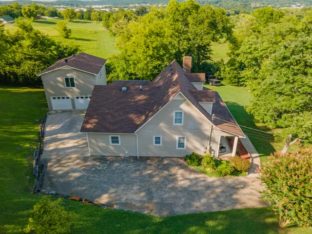 $389,000 | 1336 Charlotte Drive, Pulaski, TN 38478