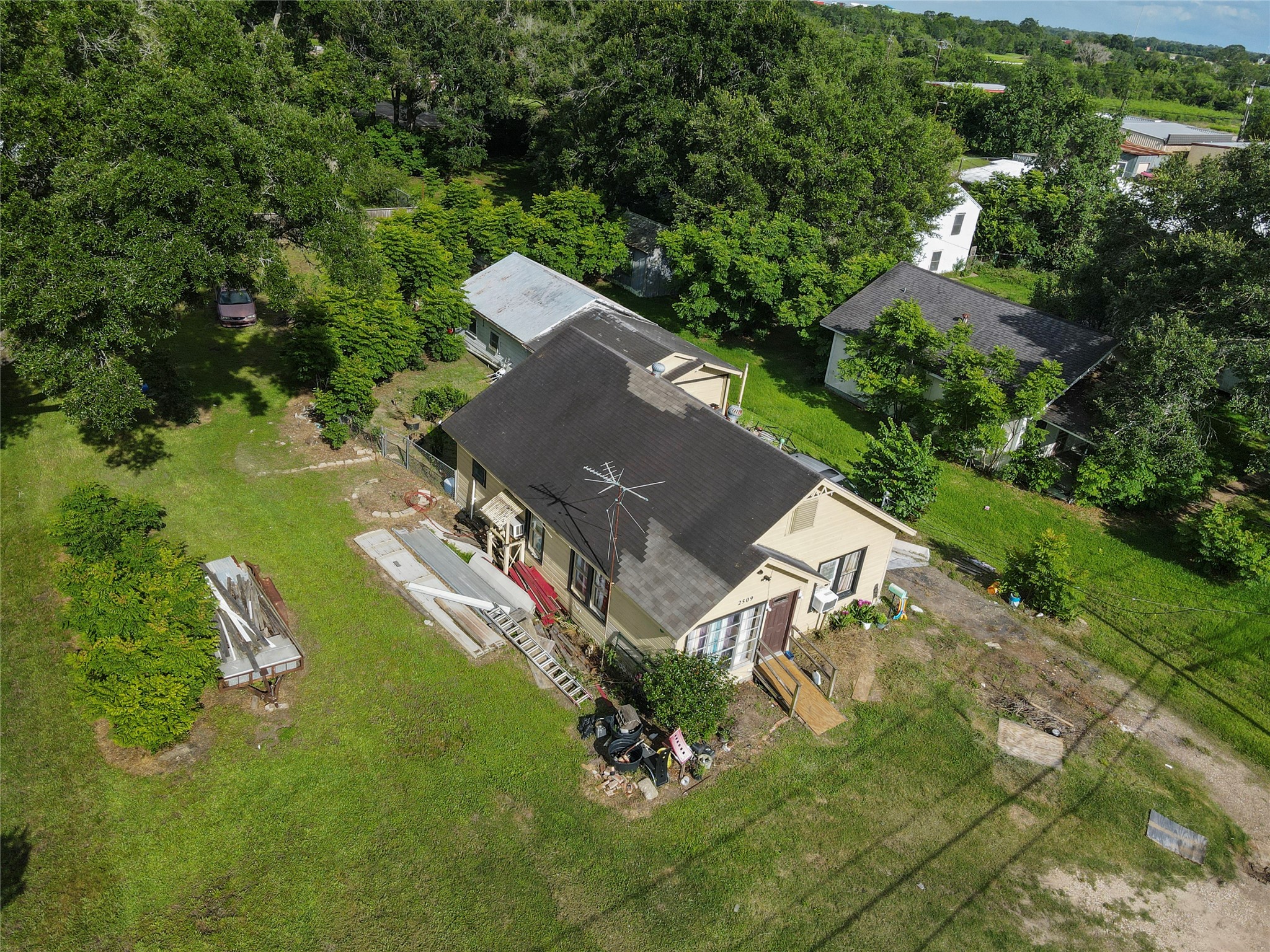 2509 1st Street Rosenberg, TX 77471 - Photo 4 of 11