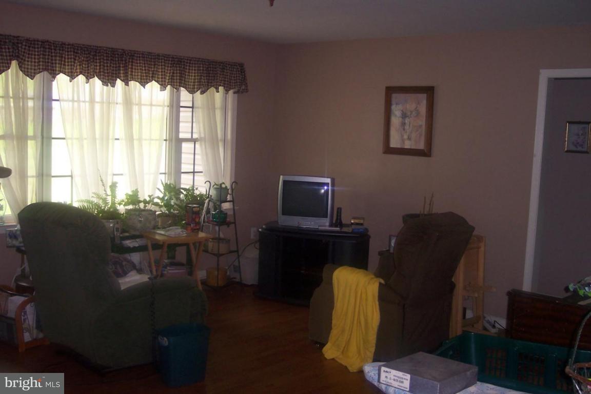 15 Mill Road Reinholds, PA 17569 - Photo 2 of 5 Gallery Image 2