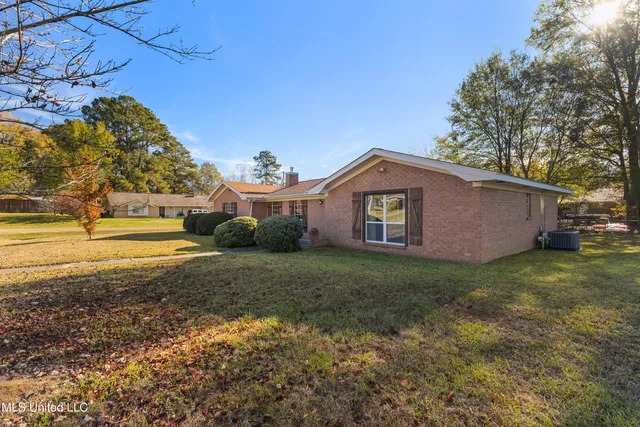 $154,900 | 112 Marshall Place, Hattiesburg, MS 39402