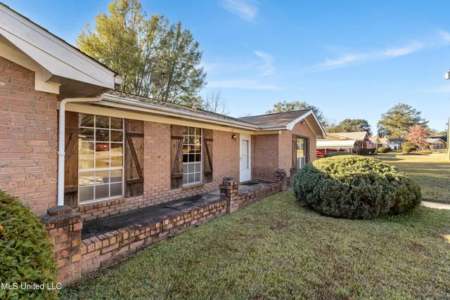 $154,900 | 112 Marshall Place, Hattiesburg, MS 39402