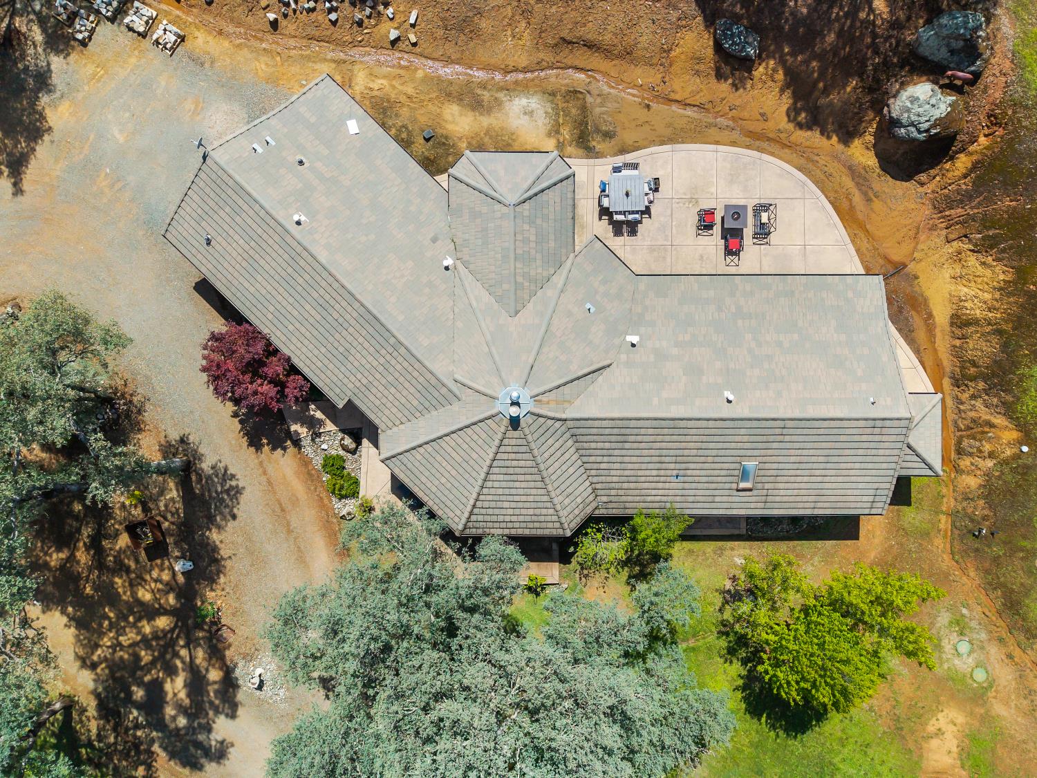 5990 Upper Ridge Way Auburn, CA 95602 - Photo 51 of 51 an aerial view of a house with a yard and a large tree
