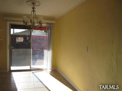 3549 North Olive Road Tucson, AZ 85719 - Photo 4 of 10