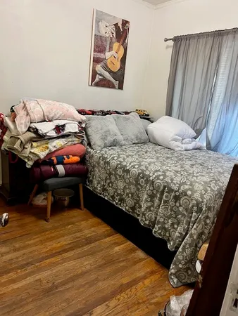 $1,100,000 | 1946 West Armitage Avenue, Chicago, IL 60622