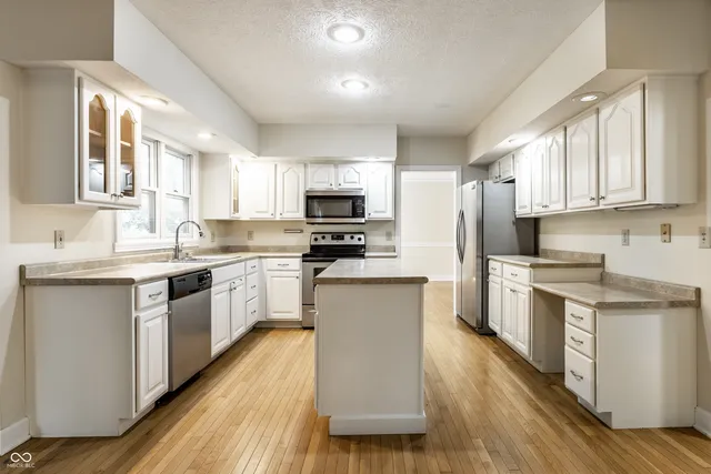 $3,400 | 795 Grace Drive, Carmel, IN 46032