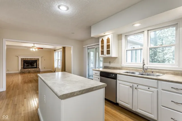 $3,400 | 795 Grace Drive, Carmel, IN 46032