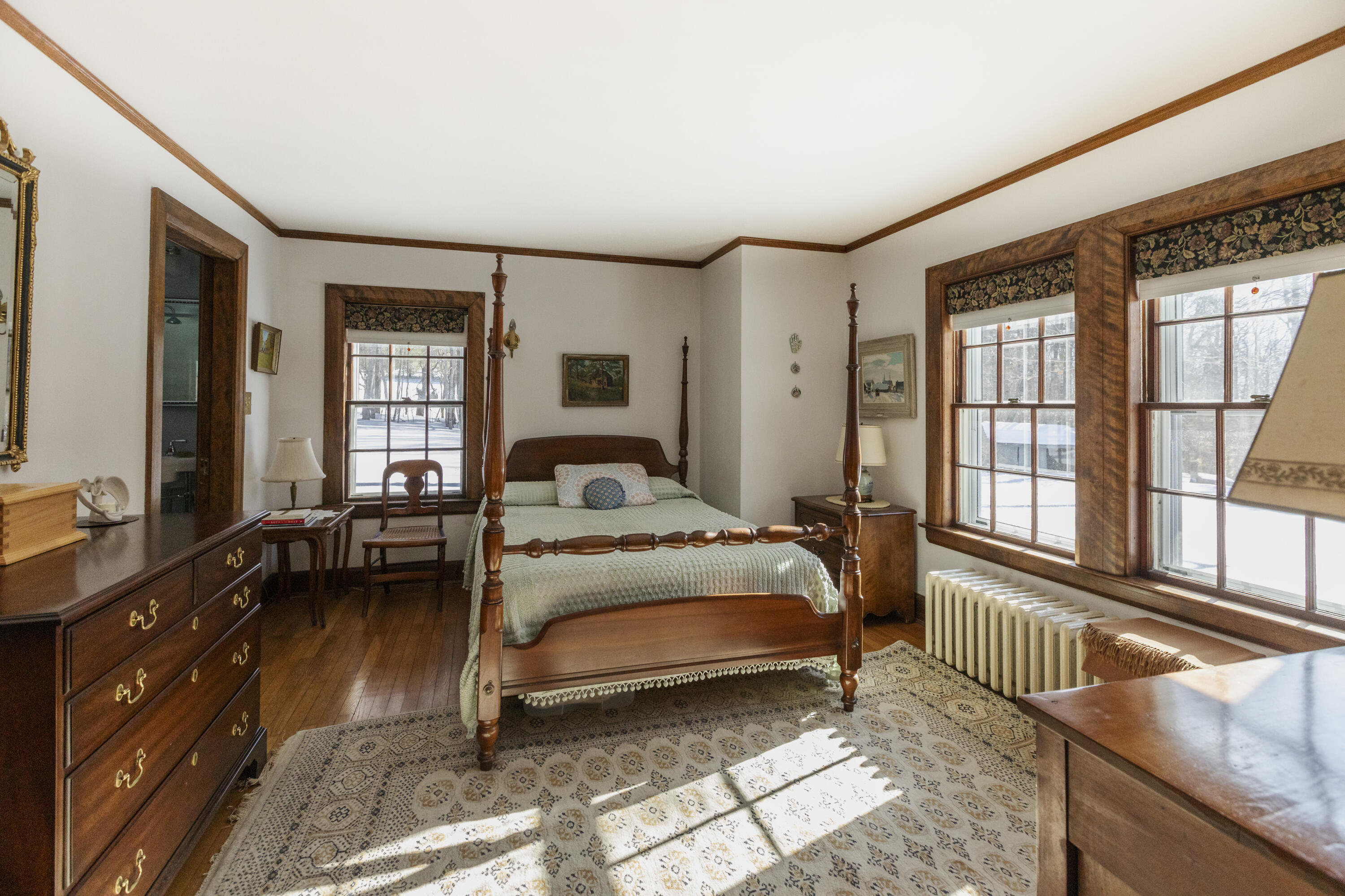 734 Paris Hill Road Paris, ME 04281 - Photo 13 of 44 ParisHill1.Interior-14