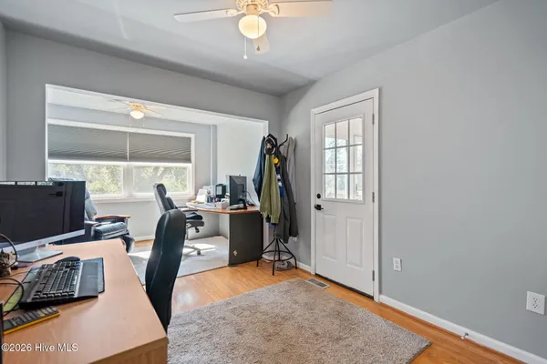 $989,000 | 121 Seagull Court, Surf City, NC 28445