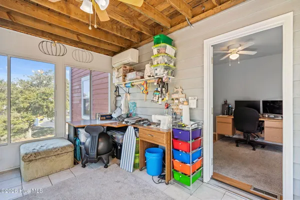$989,000 | 121 Seagull Court, Surf City, NC 28445