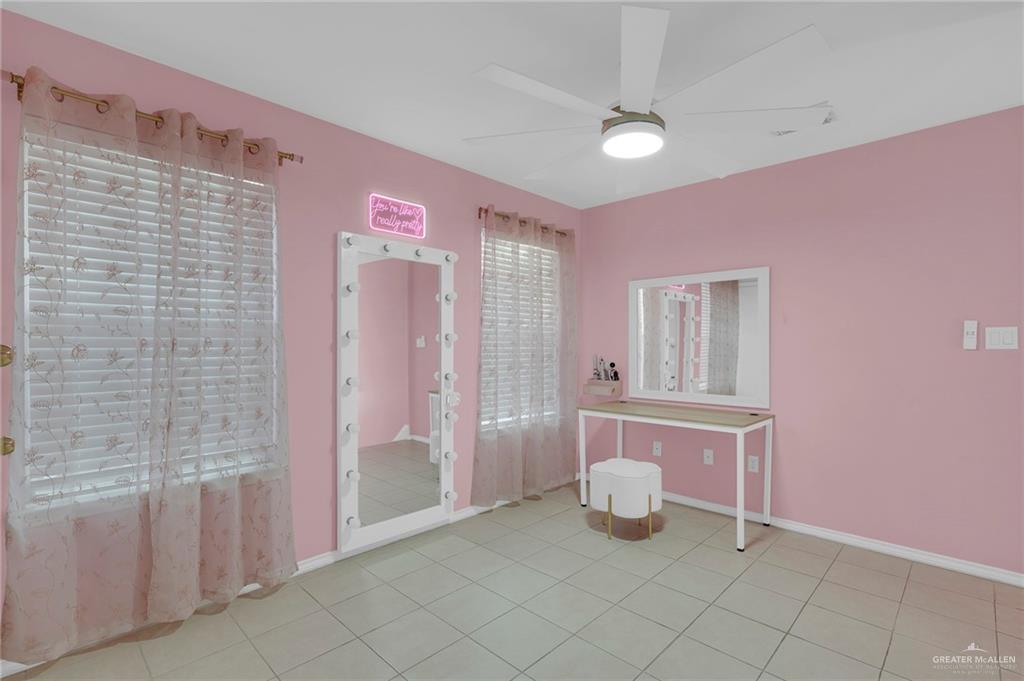 3904 Robin Avenue McAllen, TX 78504 - Photo 14 of 32