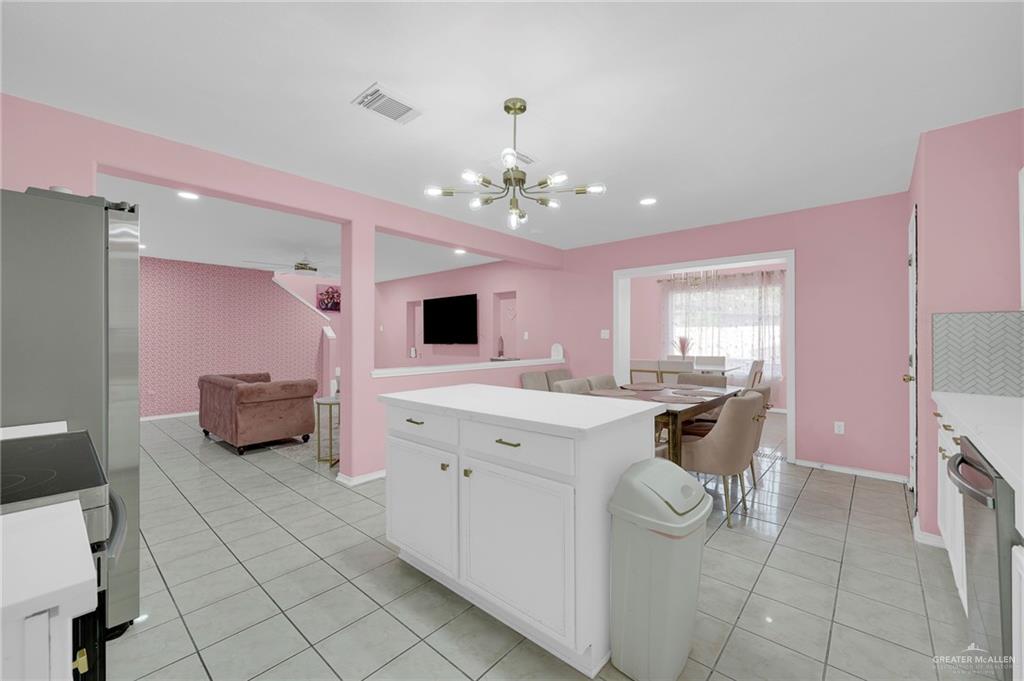 3904 Robin Avenue McAllen, TX 78504 - Photo 9 of 32