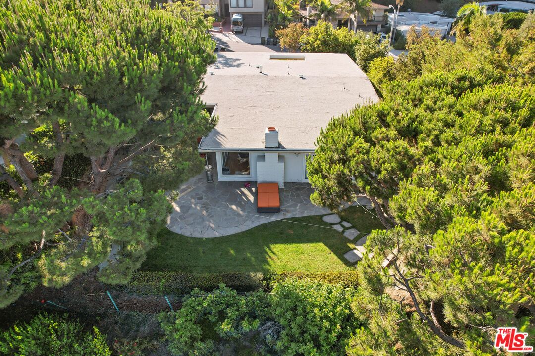 3444 Cloudcroft Drive Malibu, CA 90265 - Photo 48 of 50 an aerial view of a house with a yard swimming pool and outdoor seating