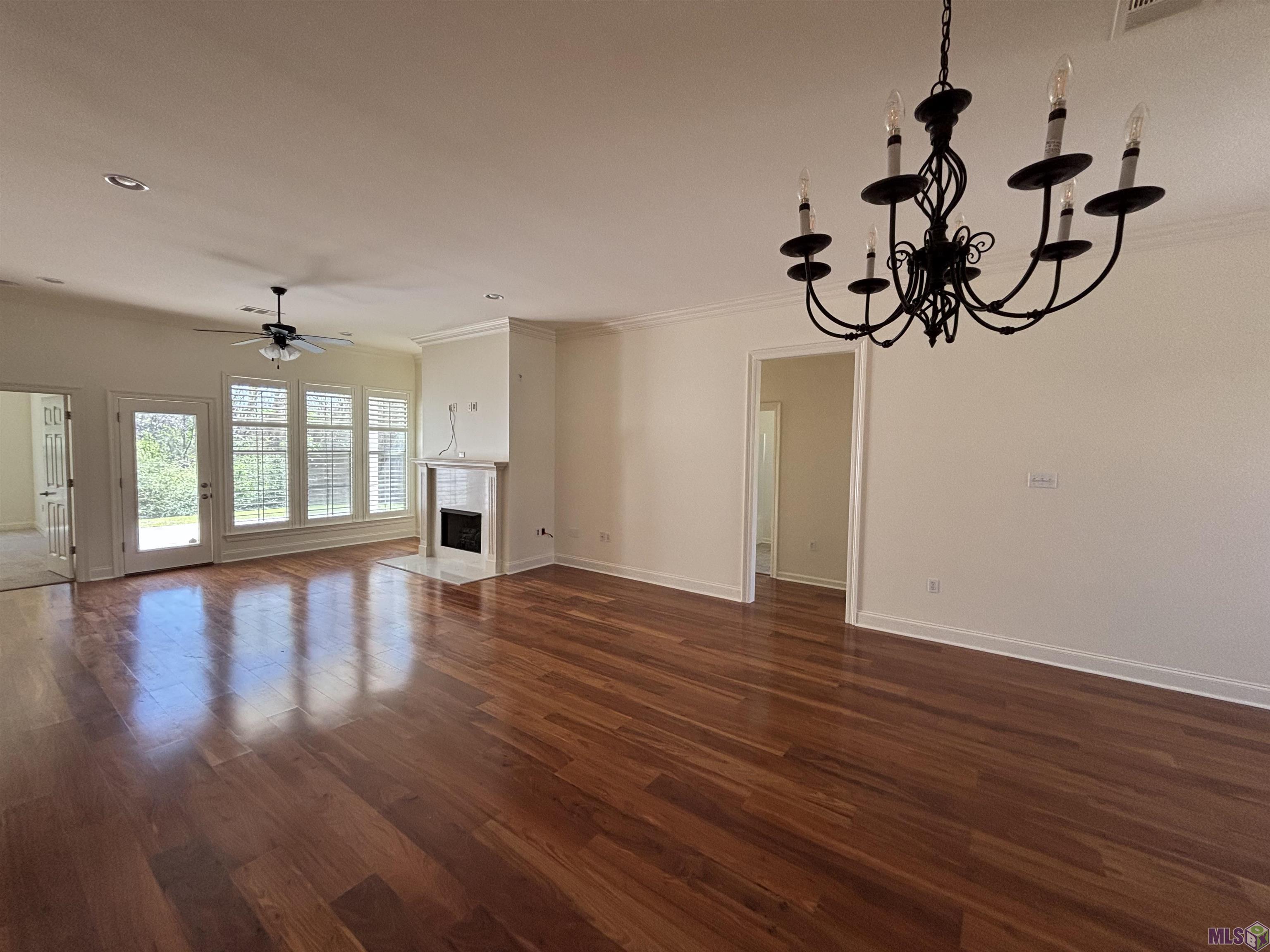 7047 Sweetspire Drive Baton Rouge, LA 70817 - Photo 5 of 25