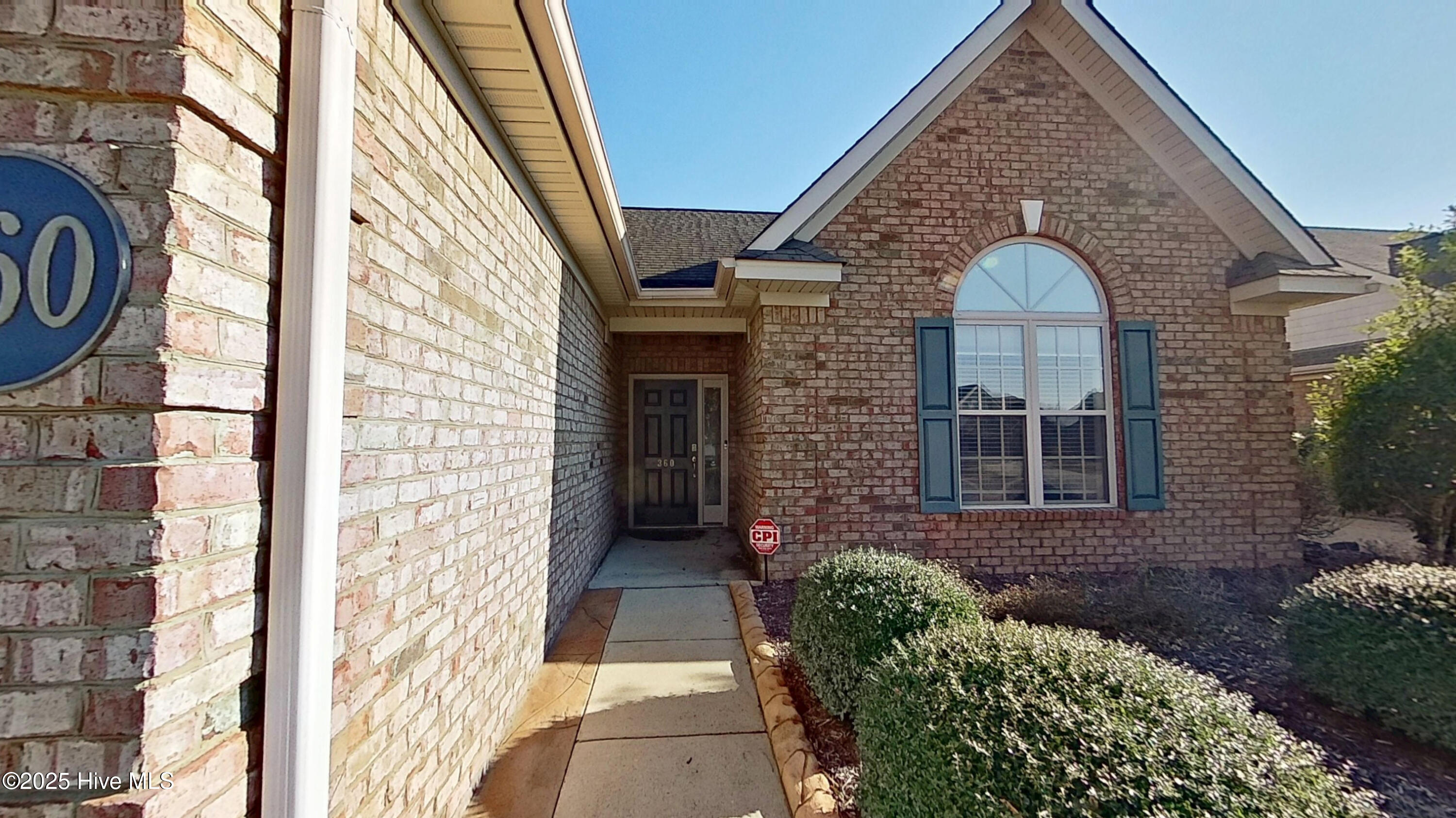 360 Highlands Drive Hampstead, NC 28443 - Photo 2 of 37 01- 360 Highlands Dr