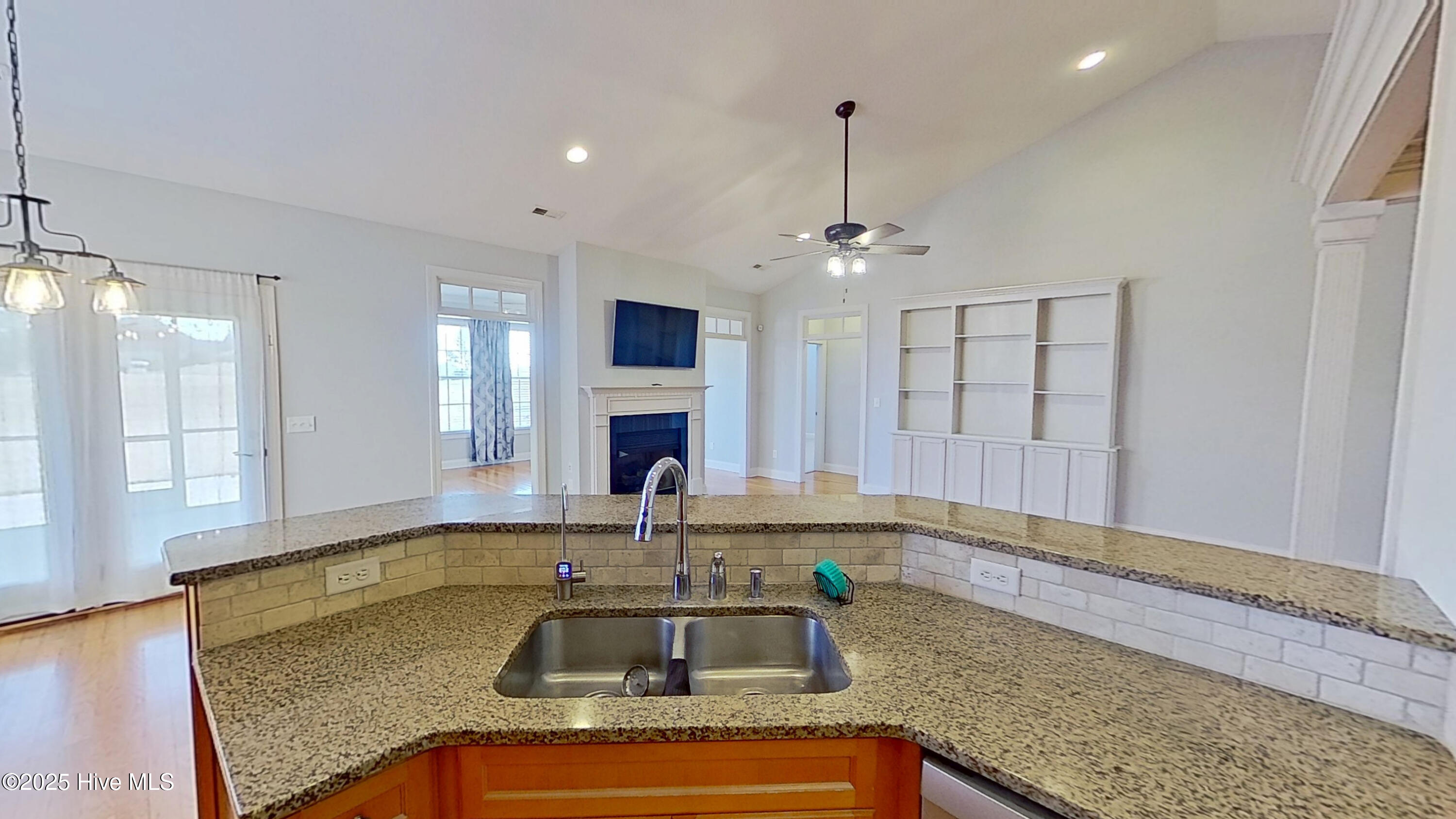 360 Highlands Drive Hampstead, NC 28443 - Photo 9 of 37 08- 360 Highlands Dr