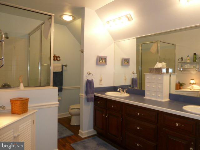 2360 Jonquil Road York, PA 17403 - Photo 15 of 25