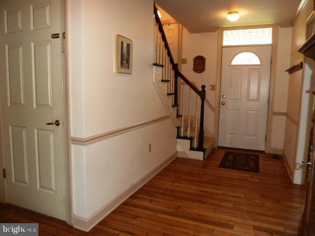 2360 Jonquil Road York, PA 17403 - Photo 4 of 25