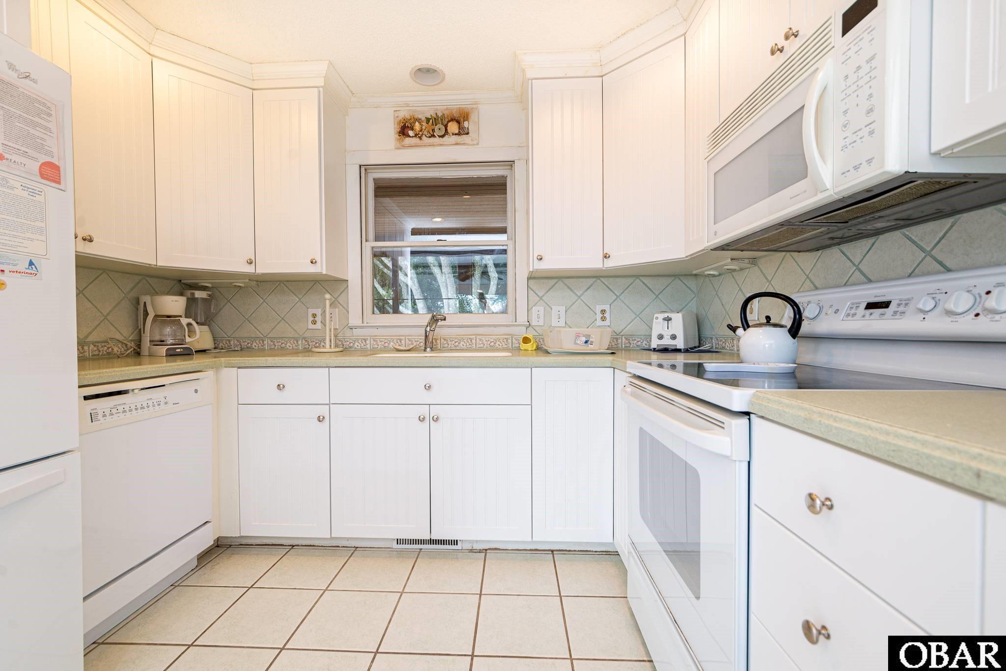 4236 Seascape Drive Kitty Hawk, NC 27949 - Photo 15 of 38