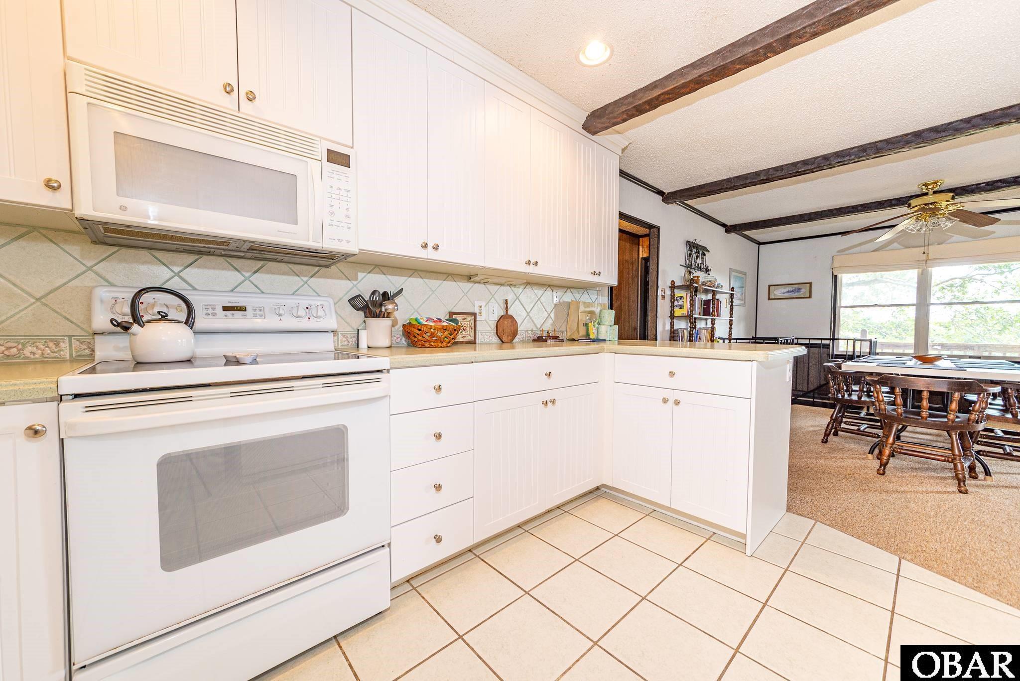 4236 Seascape Drive Kitty Hawk, NC 27949 - Photo 16 of 38