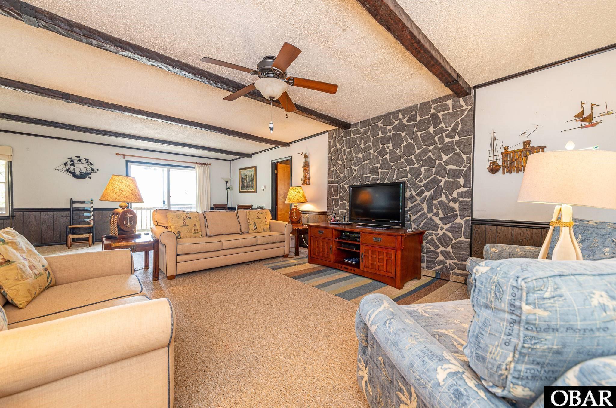 4236 Seascape Drive Kitty Hawk, NC 27949 - Photo 9 of 38