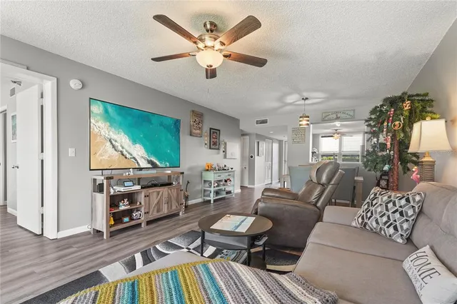 $240,000 | 3750 Pinebrook Circle, Unit 104, Bradenton, FL 34210