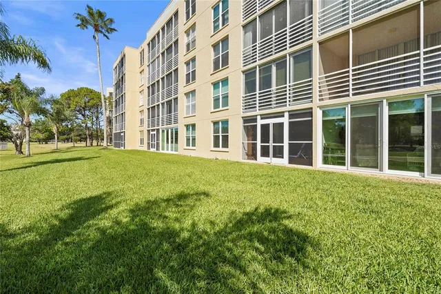 $240,000 | 3750 Pinebrook Circle, Unit 104, Bradenton, FL 34210