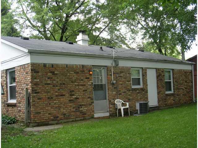 8201 Crousore Road Indianapolis, IN 46219 - Photo 2 of 8 Gallery Image 2