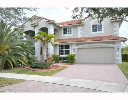 958 Greenwood Road Weston, FL 33327 - Photo 1 of 16 Exterior Front