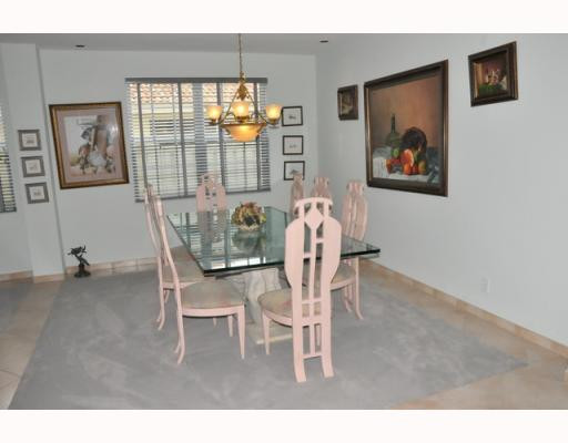 958 Greenwood Road Weston, FL 33327 - Photo 4 of 16 Dining Room