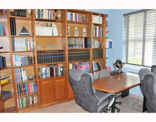 958 Greenwood Road Weston, FL 33327 - Photo 5 of 16 Studio/Study/Office