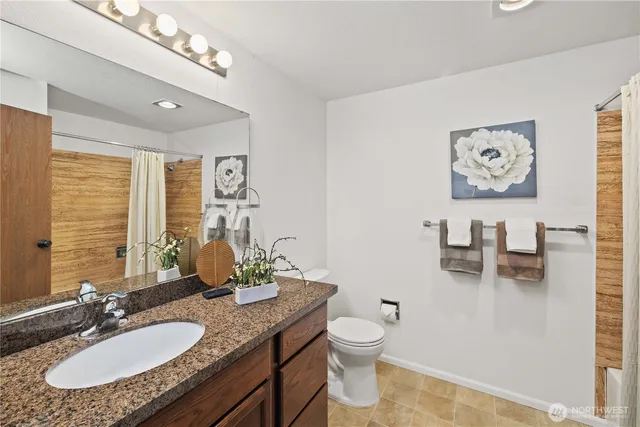 $499,999 | 200 Mountain Park Boulevard Southwest, Unit A204, Issaquah, WA 98027