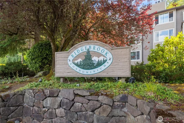$499,999 | 200 Mountain Park Boulevard Southwest, Unit A204, Issaquah, WA 98027