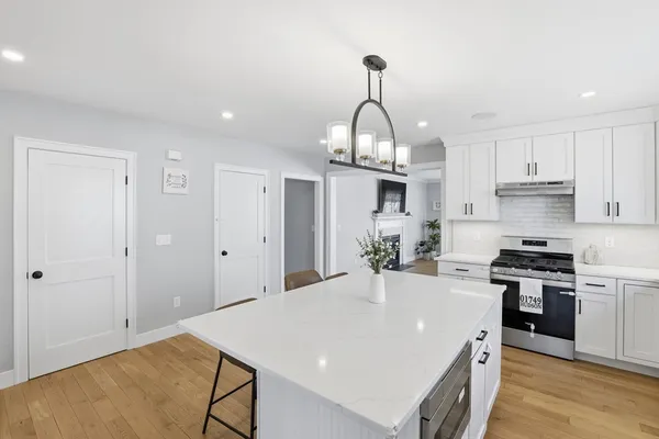 $849,900 | 29 Grove Street, Unit B, Hudson, MA 01749