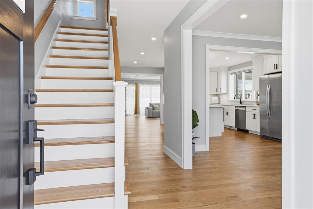 29 Grove Street, Unit B Hudson, MA 01749 - Photo 3 of 38