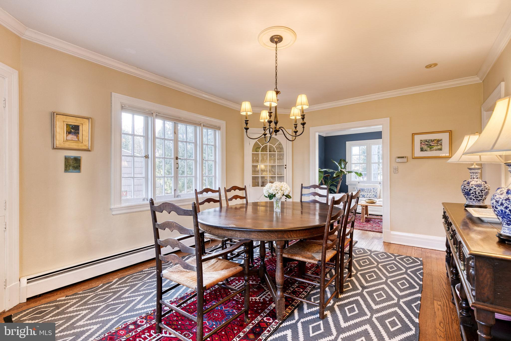 316 Broxton Road Baltimore, MD 21212 - Photo 14 of 53 Spacious dining room.