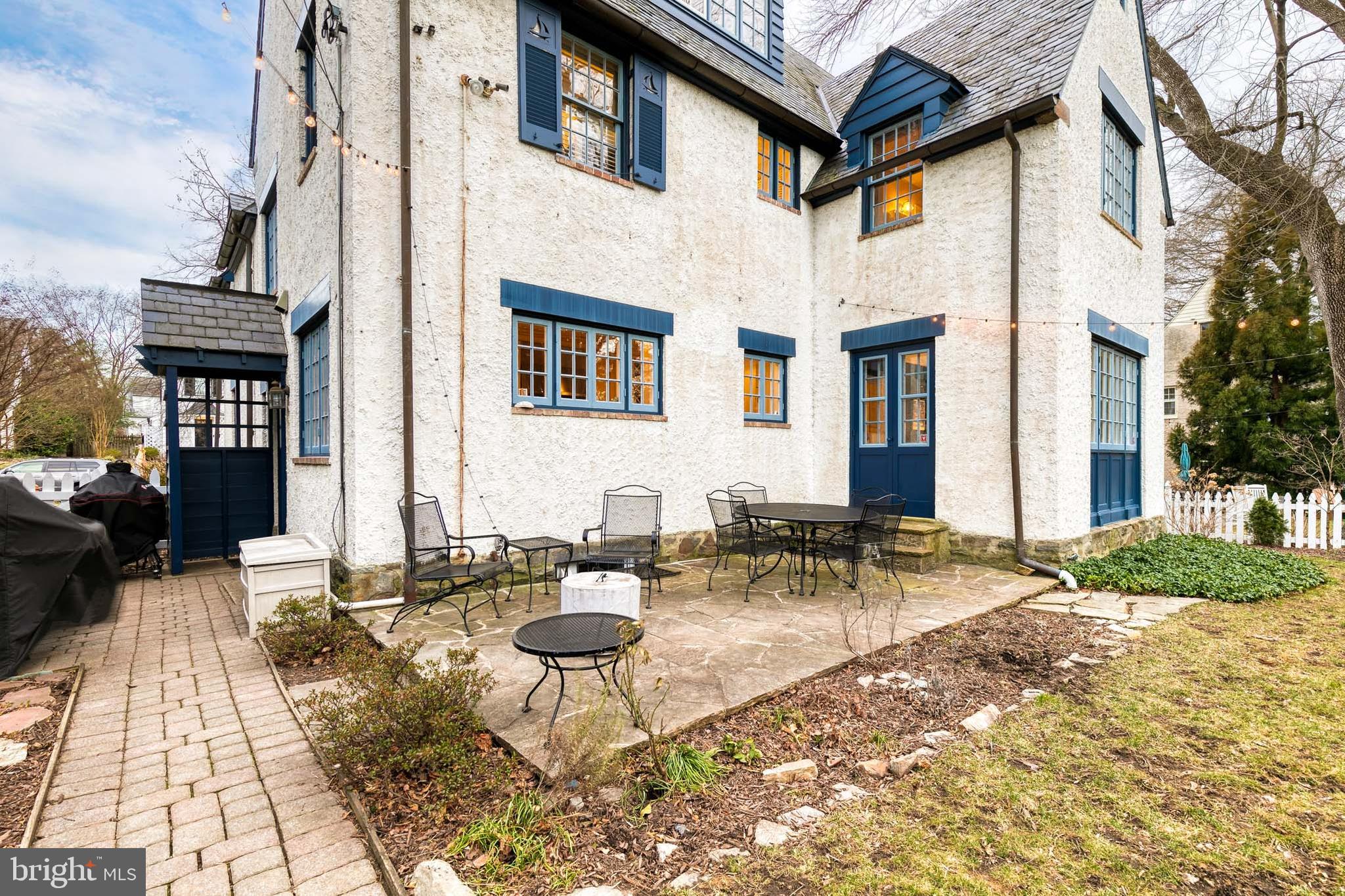 316 Broxton Road Baltimore, MD 21212 - Photo 51 of 53 Rear patio for dining & gathering.