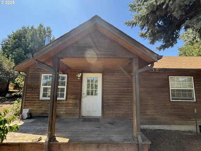 $445,000 | 1931 Sleepy Hollow Loop, Grants Pass, OR 97527