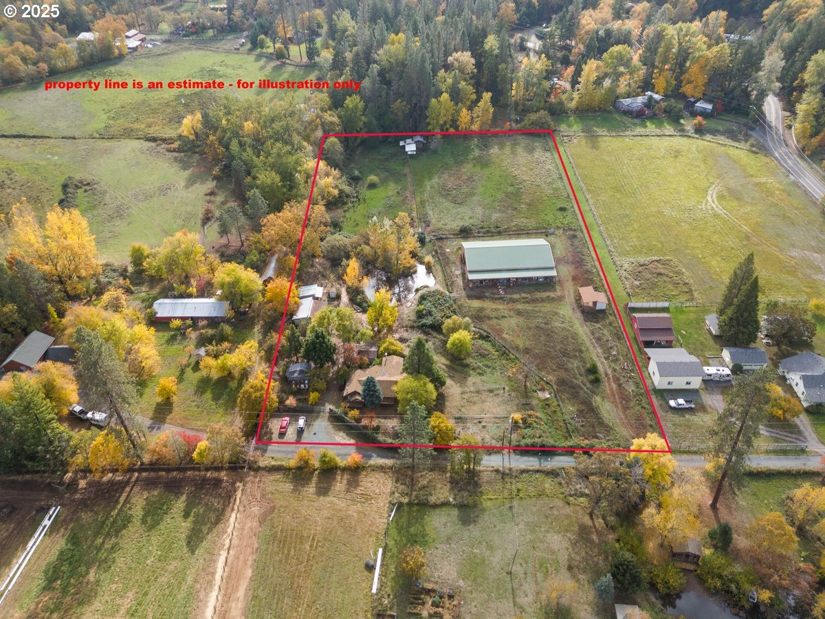 1931 Sleepy Hollow Loop Grants Pass, OR 97527 - Photo 43 of 43