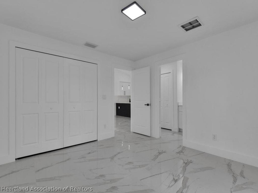 4747 24th Street Southwest Lehigh Acres, FL 33973 - Photo 15 of 35 Gallery Image 15