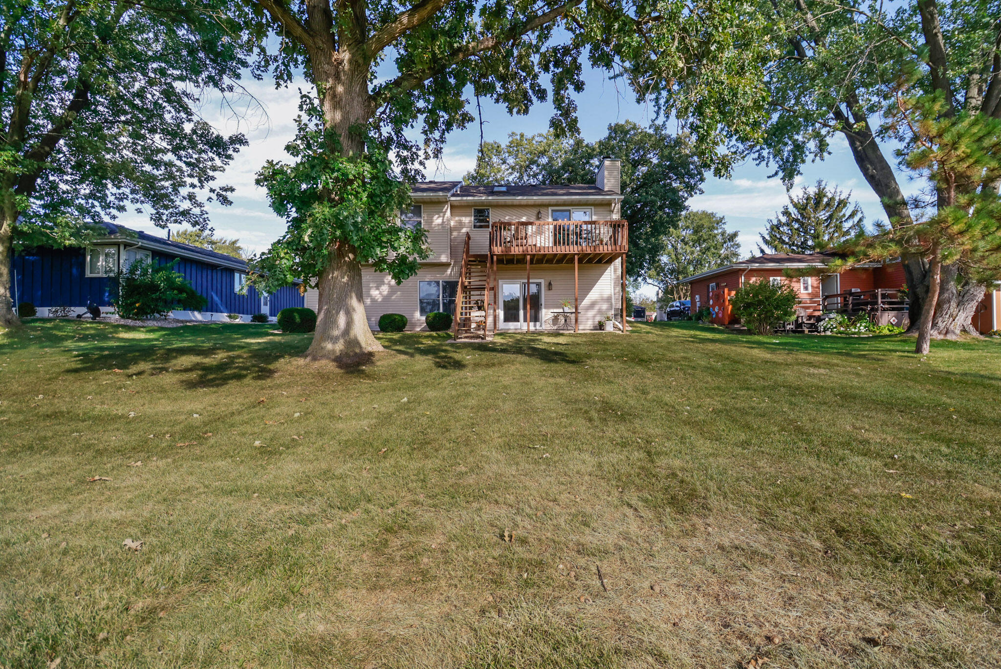 1530 Happy Valley Road Crown Point, IN 46307 - Photo 23 of 28 2048x1368