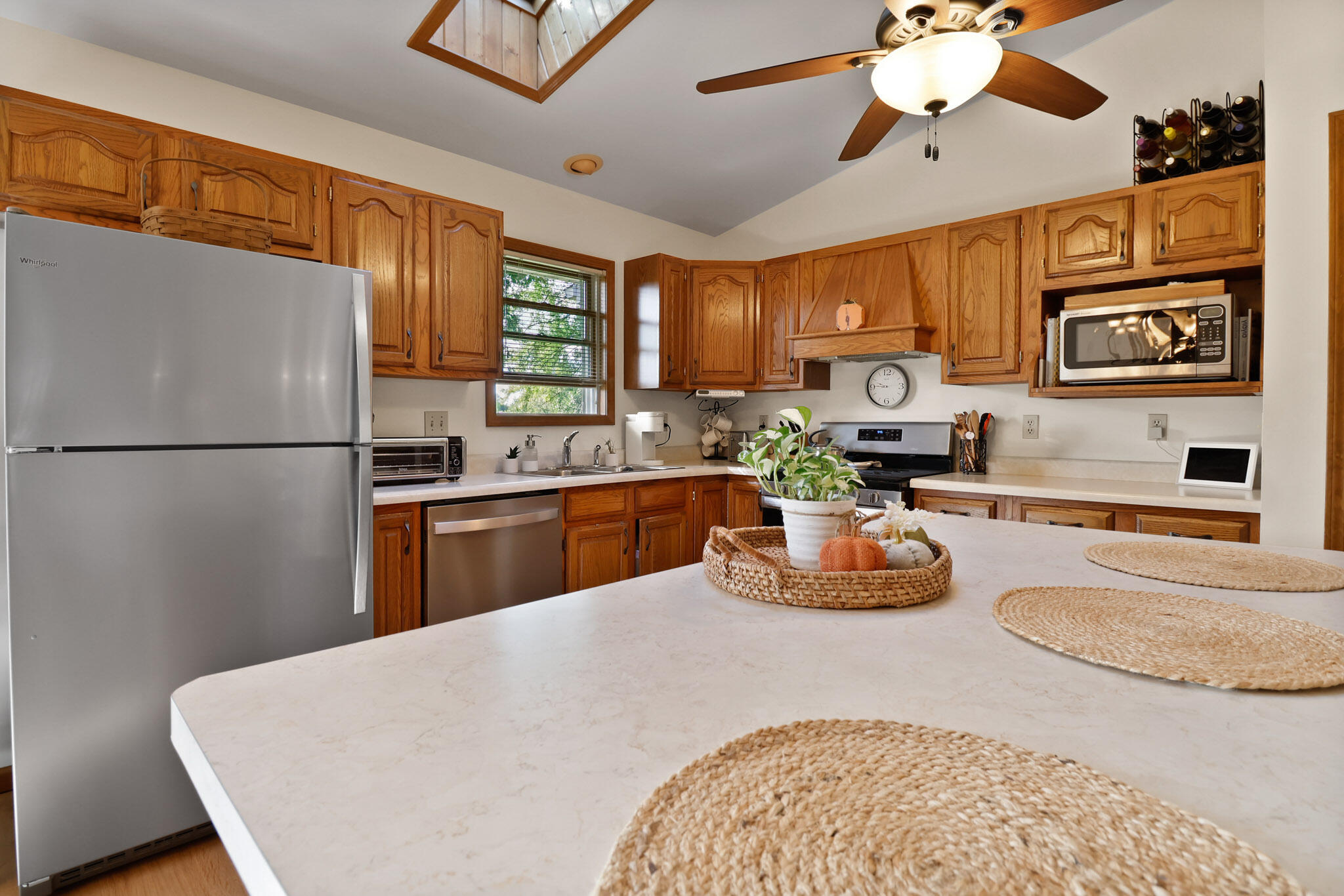 1530 Happy Valley Road Crown Point, IN 46307 - Photo 10 of 28 2048x1366