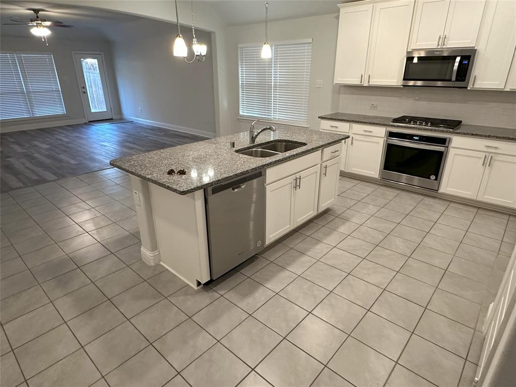 11736 Wulstone Road Fort Worth, TX 76052 - Photo 2 of 6