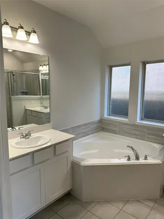 $2,290 | 11736 Wulstone Road, Fort Worth, TX 76052