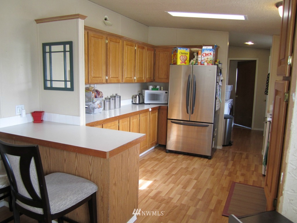 8691 Harris Road Northeast Moses Lake, WA 98837 - Photo 4 of 15 Gallery Image 4