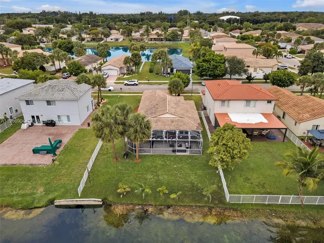 $607,000 | 13324 Southwest 44th Street, Miramar, FL 33027