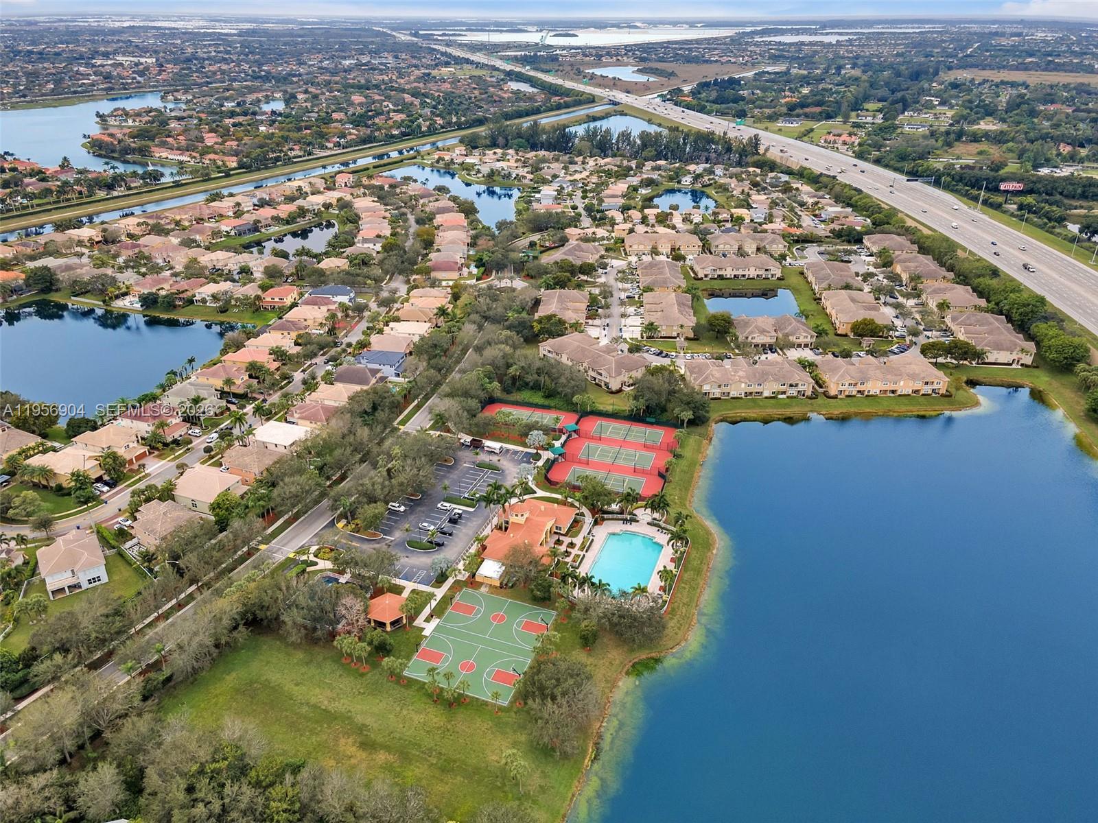 13324 Southwest 44th Street Miramar, FL 33027 - Photo 38 of 39