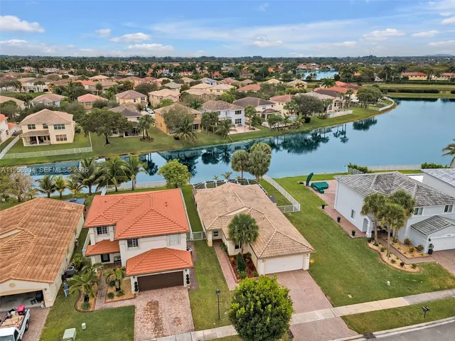 $607,000 | 13324 Southwest 44th Street, Miramar, FL 33027